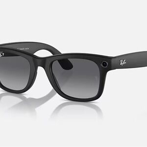Ray-Ban Wayfarer Meta Sunglasses (G1)